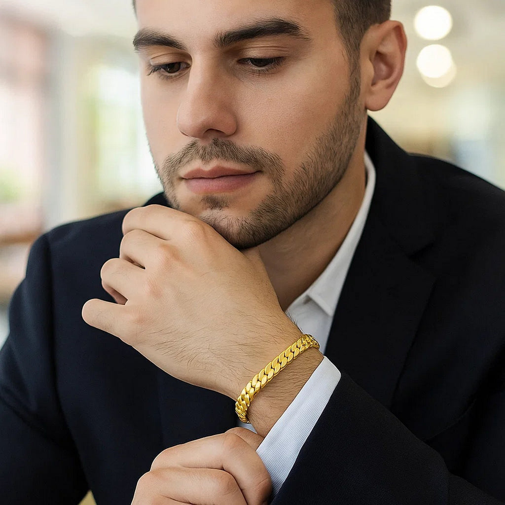 14k Yellow Gold 8 inch Mens Curb Chain Bracelet (8.00 mm)